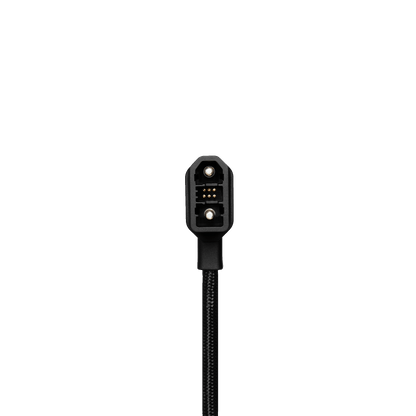 EcoFlow Delta 3 Kabel mit robustem Stecker und mehreren goldfarbenen Kontaktpunkten